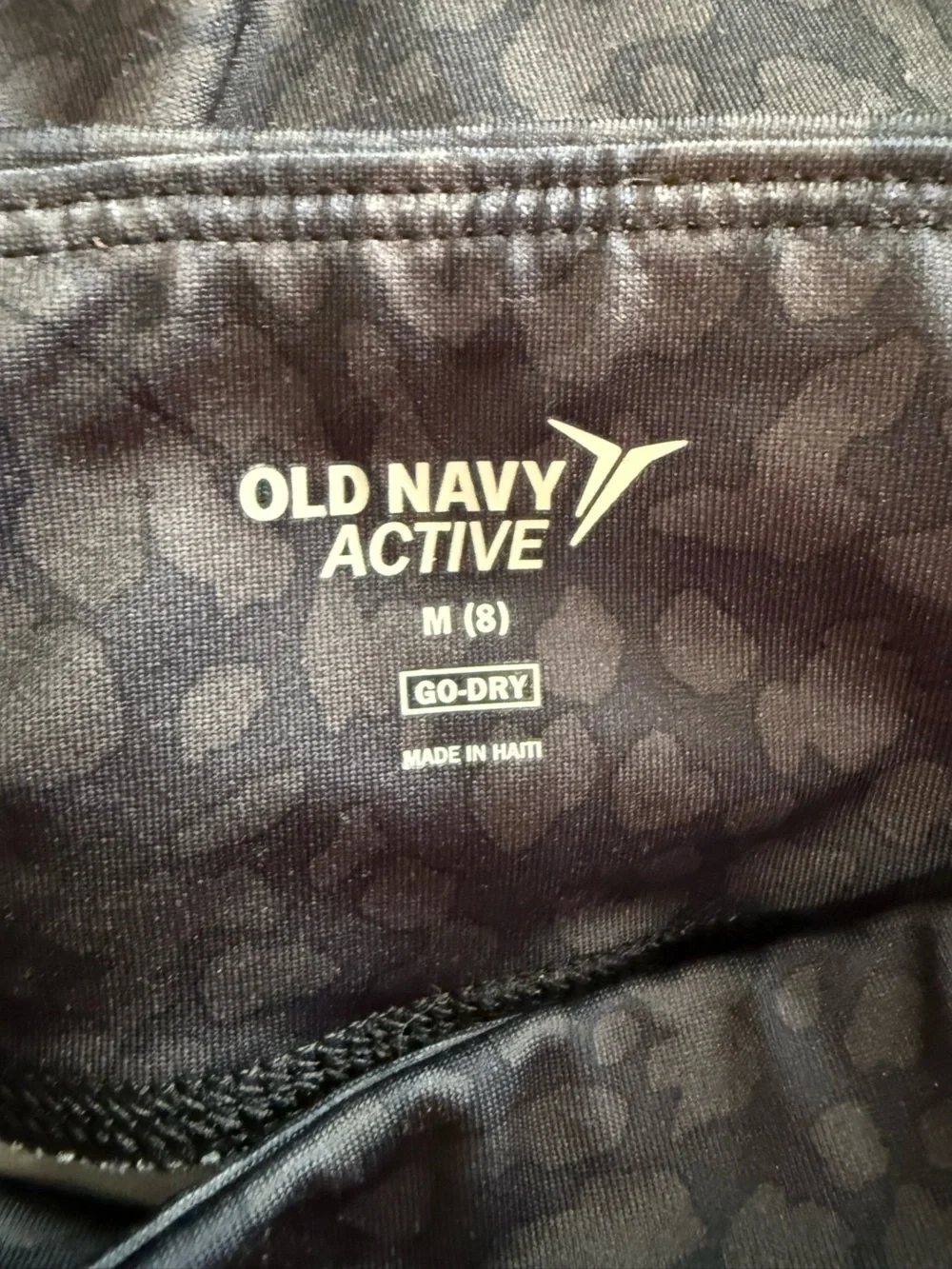 Girls Old Navy Cheetah Active Go Dry Leggings- Size 8
